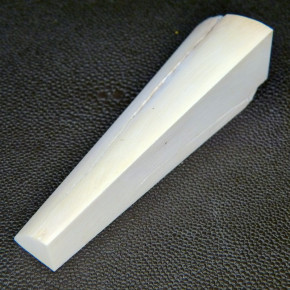 Mammut-Dreikant ca. 92x15-25x16-30mm