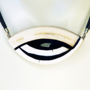 großes Collier mit Jade