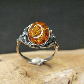 Silberring mit Bernstein W18,5