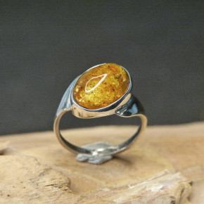 Silberring mit Bernstein W 17,2