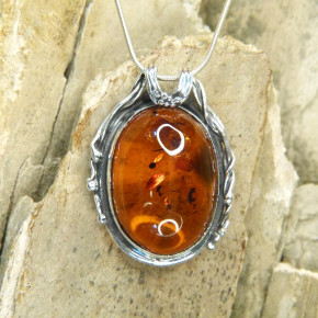 Bernstein-Anhänger in Silber 925/-