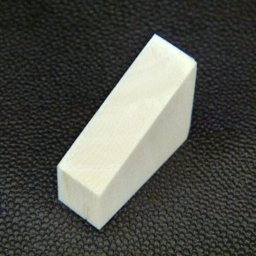 Mammut-Block ca.31x25-13x11mm