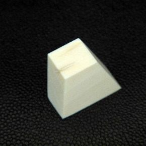 Mammut-Block ca.31x25-13x11mm