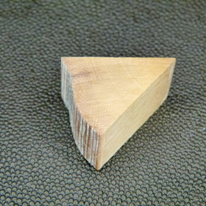 Mammut-Dreieck braun ca.29x24x17mm