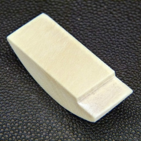 Mammut-Zuschnitt ca. 44x11x16,5mm