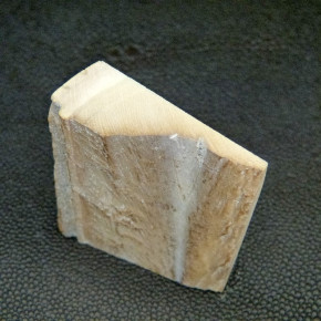 Mammut-Zuschnitt mit Rinde ca.50x44-42x20-2,5mm