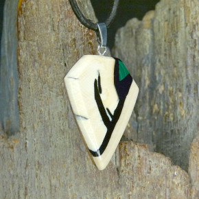 kantiger Mammut-Anhänger mit Malachit