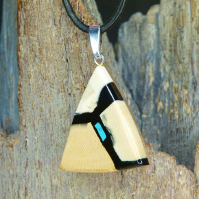 mehrfarbiger Mammut-Anhänger mit Türkis