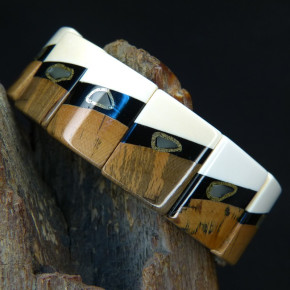 Mammut-Armband mit Jade und tollen Färbungen