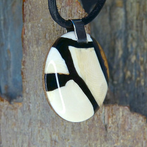 Scheibenanhänger schön gemasert