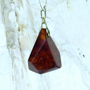 kantiger Bernstein-Anhängere dunkel