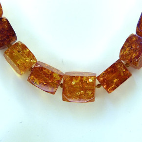 tolle auffällige Quaderkette ca. 77cm