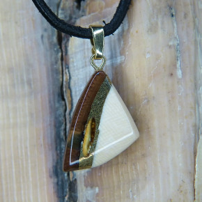 kleiner Mammut-Anhänger mit Bernstein