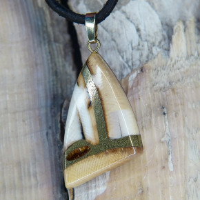 Mammut-Anhänger mit tollen Färbungen