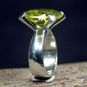 Silberring mit Zirkonia W57