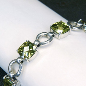 Silberarmband mit Zirkonia