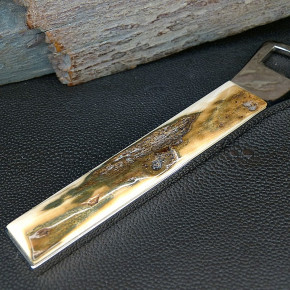 Flaschenöffner mit Mammutrinde