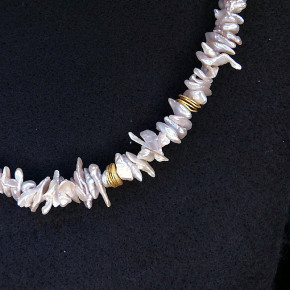 zartes Collier aus Süßwasserperlen