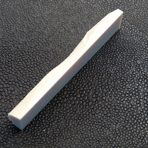 Mammut-Zuschnitt ca. 68,5 x 14,5 x 7mm