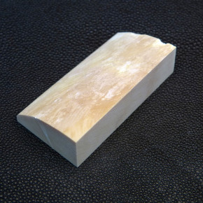 Mammut-Zuschnitt ca. 62 x 31 x 17,5 bis 3mm