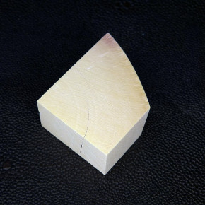 Mammut-Zuschnitt ca. 26 - 46 x 37 x 22,5mm