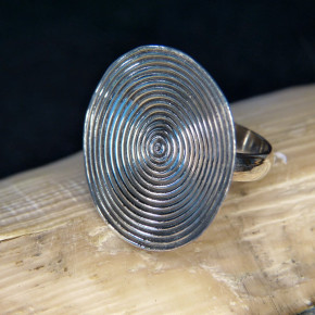 Silberring mit gerillter Platte W18,5