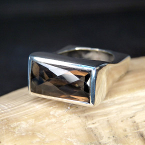 auffälliger Silberring mit Stein Größe 58 (Ø ca. 18,5 mm) / Rauchtopas