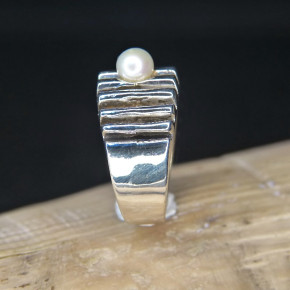 Silberring mit Süßwasserperle W17,8