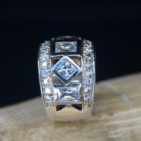 schwerer Silberring mit Zirkonia W17,5