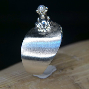 Silberring "Froschkönig" mit Perle und Zirkonia W18,8