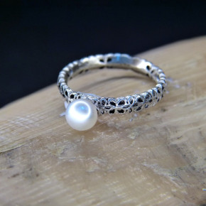 zarter Silberring mit Perle W17