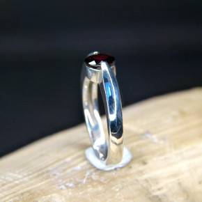 Silberring mit Granat W17