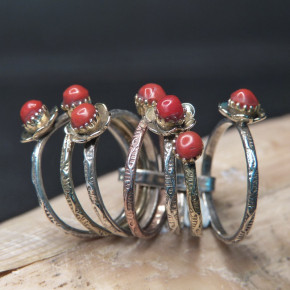 7er-Set Silberring mit Koralle W17,5