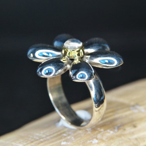 Silberring "Blume'" mit Stein oder Perle Größe 56 (Ø ca. 17,8 mm) / Mondstein