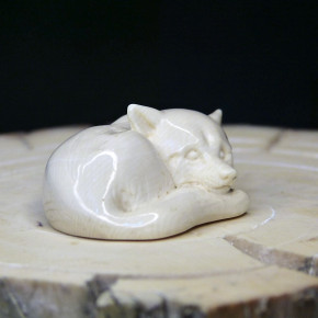 schlafender Fuchs aus Mammut