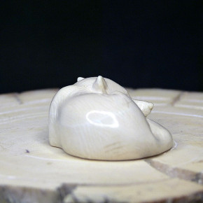 schlafender Fuchs aus Mammut