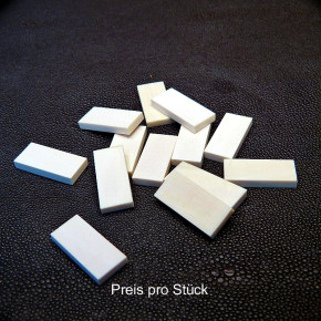 Zuschnitt Mammut-Elfenbein ca. 27/29x12/13x3,7-4mm