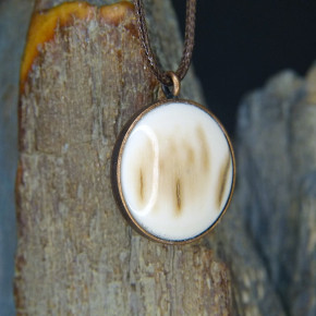 Kupferanhänger mit Mammut-Rinde