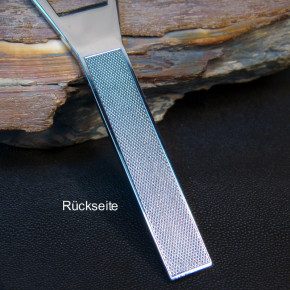 Flaschenöffner mit seltenen Erbsen