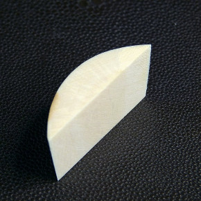 rissfreier Abschnitt mit brauner Färbung ca. 42 x 21 x 9,5-11mm