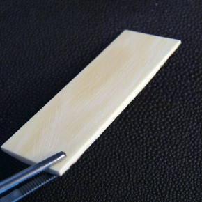 Mammutplatte mit Rinde ca.69 x 25 x 4mm