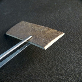 Mammutplatte mit Rinde ca.69 x 25 x 4mm