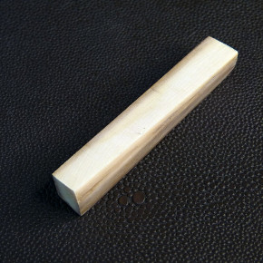 Mammut-Zuschnitt mit braunen Färbungen ca.68 x 11 x 15-9,5mm
