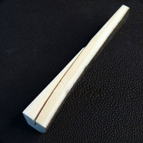 Mammut-Keil mit Rinde ca. 91 x 19,5 x 14 bis 2,5mm