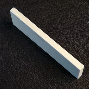 Mammut-Platte mit Rissen ca. 93 x 23-21 x 5,6mm