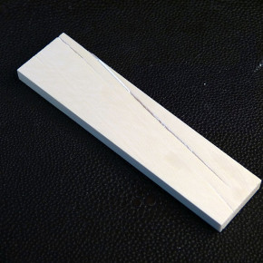 Mammut-Platte mit Rissen ca. 93 x 23-21 x 5,6mm