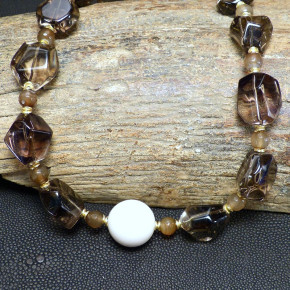 Collier Rauchtopas mit Mammut