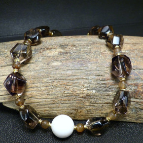 Collier Rauchtopas mit Mammut